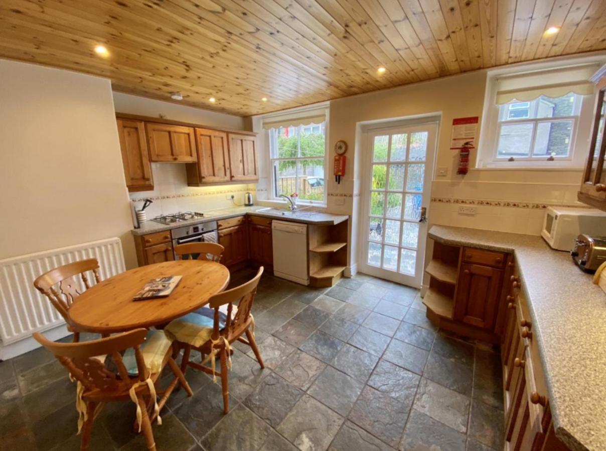 Cosy 2-Bed House In The Heart Of Keswick Villa Кесвик Екстериор снимка